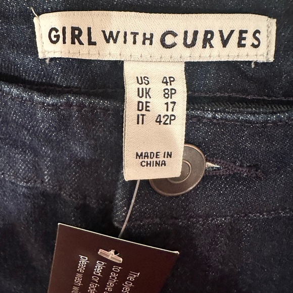 Women’s Indigo Raw Hem Jeans NWT Denim Casual Stretchy Comfy Dark Wash Sz 4P - Picture 4 of 9